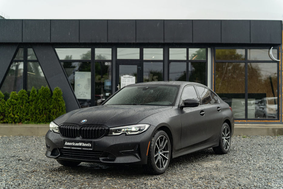 Продам BMW 330 i xDrive 2019 года в Черновцах