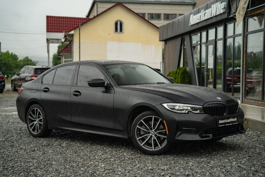 Продам BMW 330 i xDrive 2019 года в Черновцах