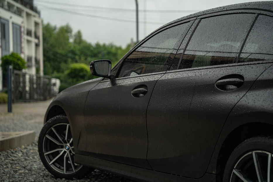 Продам BMW 330 i xDrive 2019 года в Черновцах