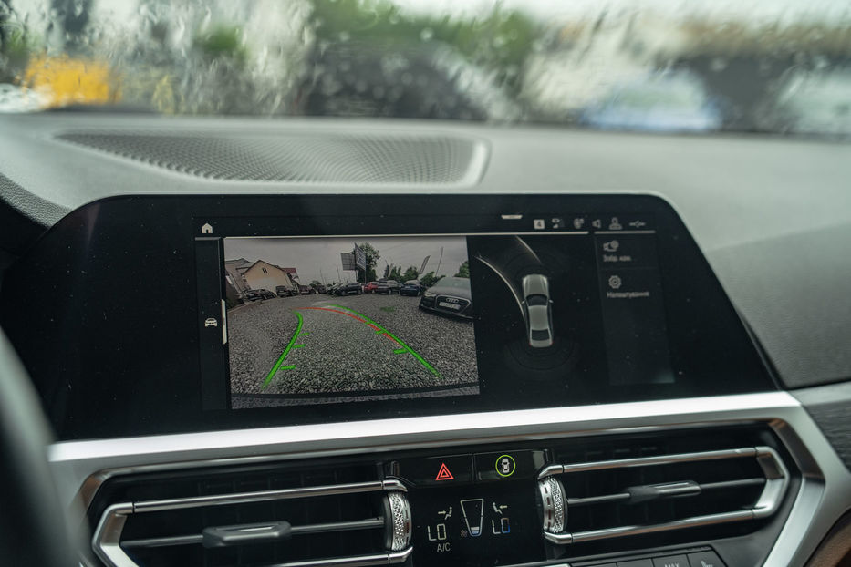 Продам BMW 330 i xDrive 2019 года в Черновцах