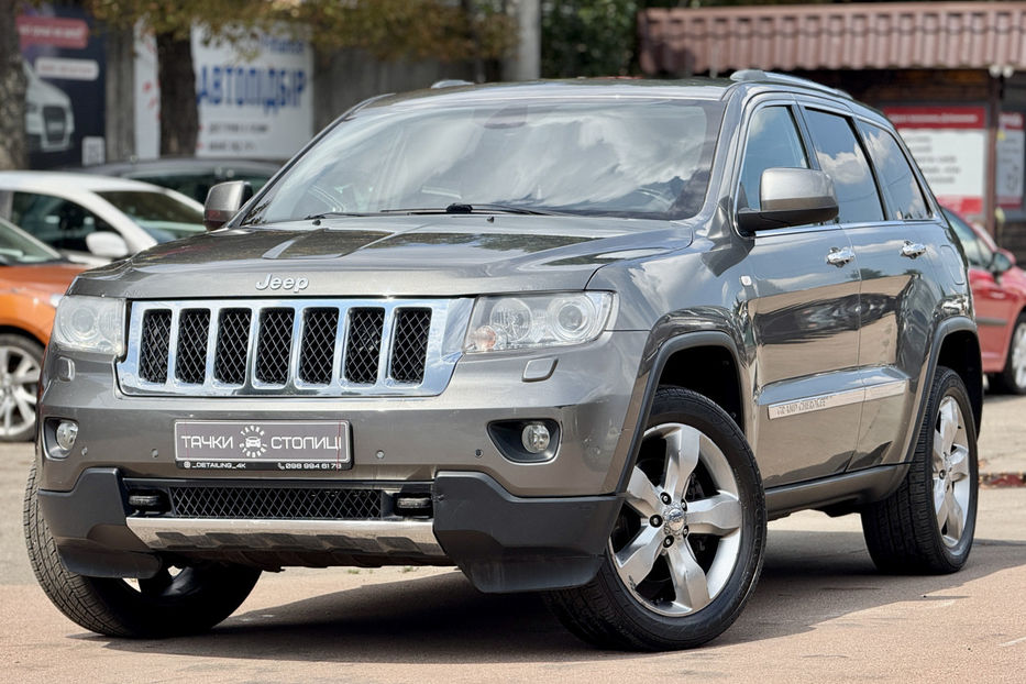 Продам Jeep Grand Cherokee 2011 года в Киеве