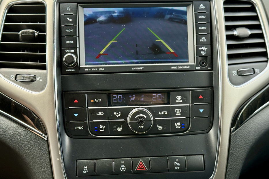 Продам Jeep Grand Cherokee 2011 года в Киеве