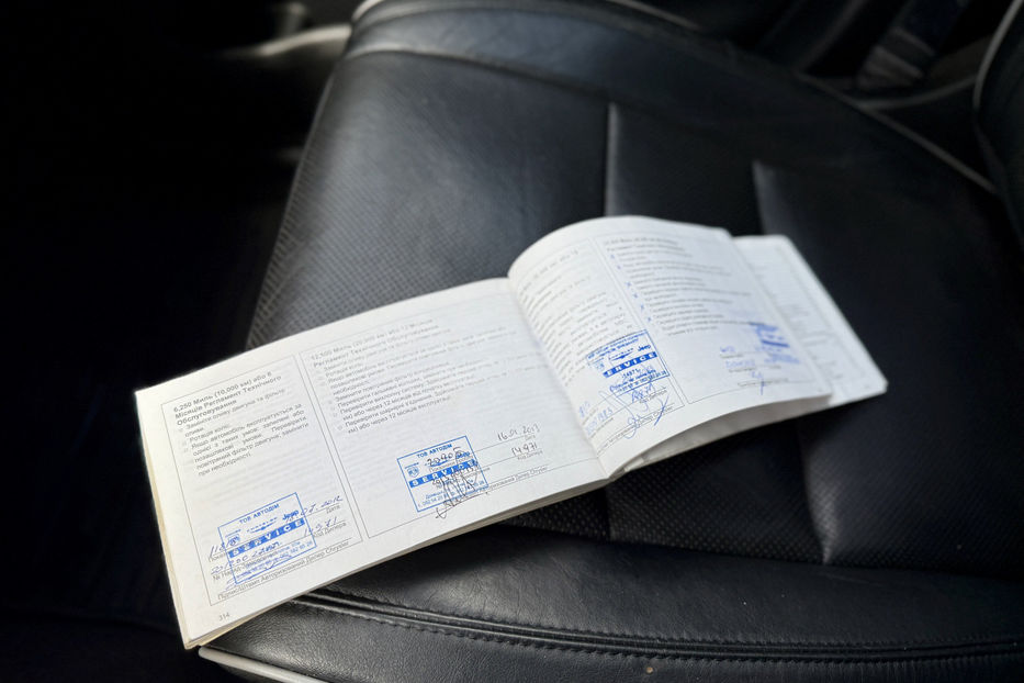 Продам Jeep Grand Cherokee 2011 года в Киеве