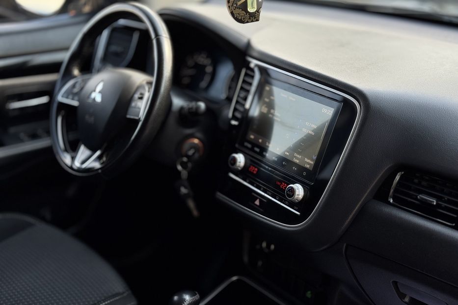 Продам Mitsubishi Outlander (COMIS) 2019 года в г. Умань, Черкасская область