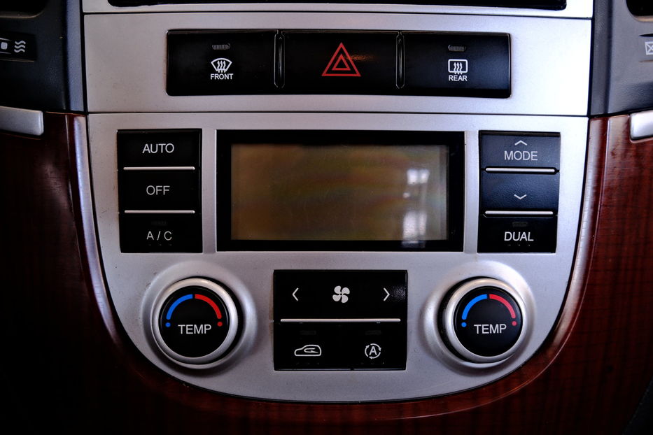 Продам Hyundai Santa FE 2008 года в Одессе