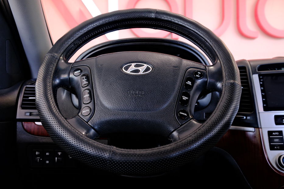 Продам Hyundai Santa FE 2008 года в Одессе