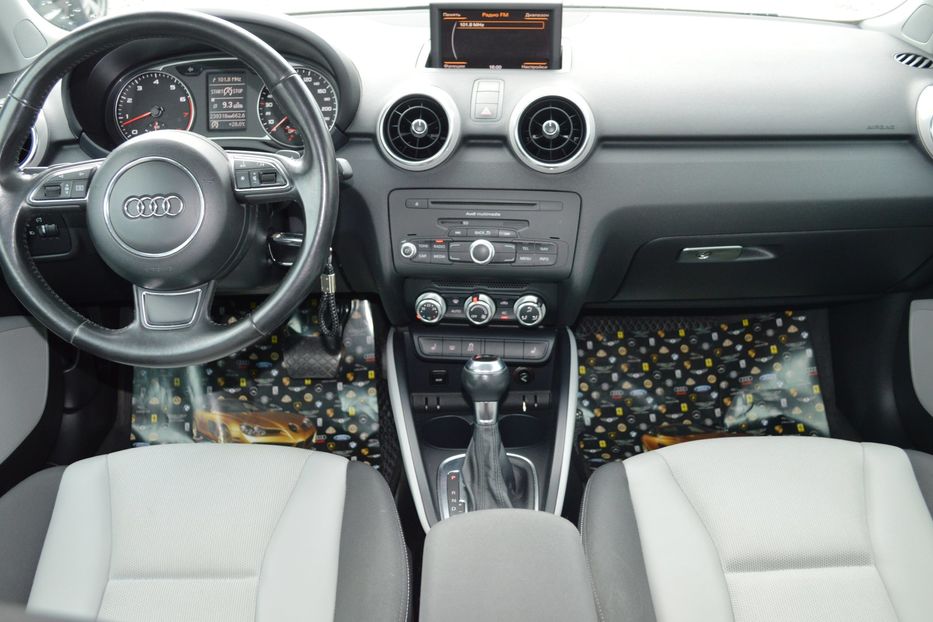 Продам Audi A1 2010 года в Одессе