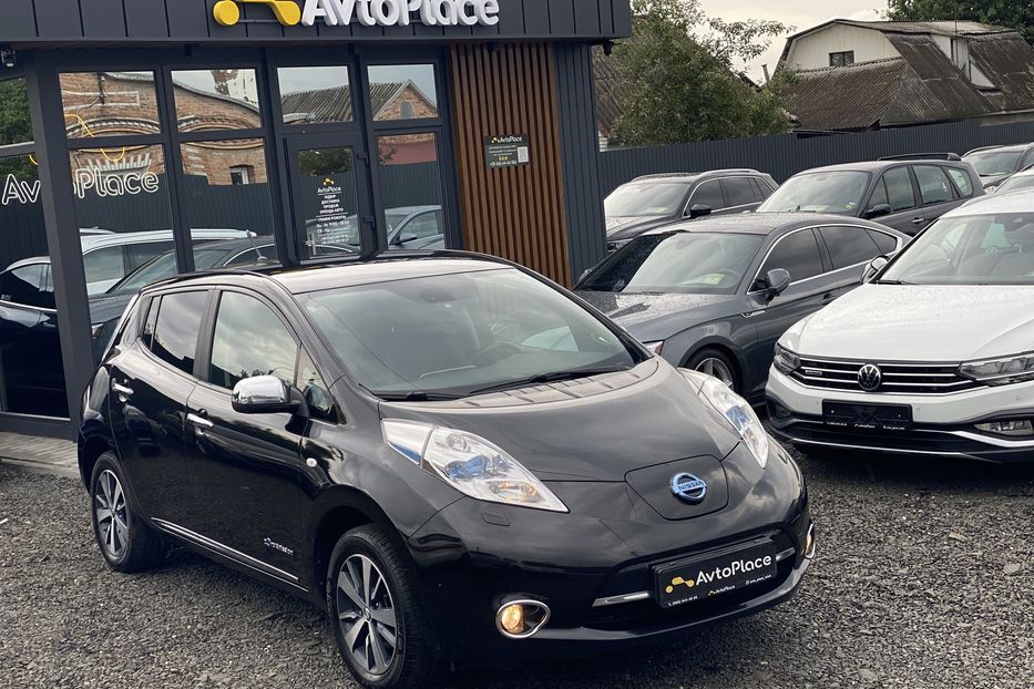 Продам Nissan Leaf 2013 года в Луцке