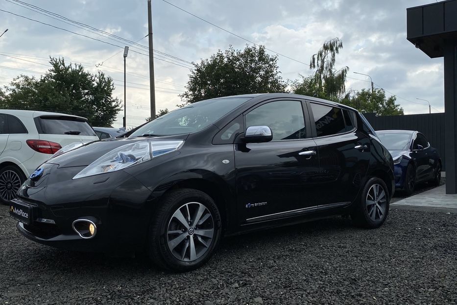 Продам Nissan Leaf 2013 года в Луцке