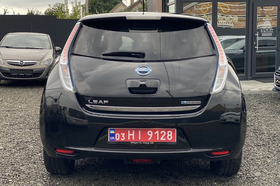 Продам Nissan Leaf 2013 года в Луцке