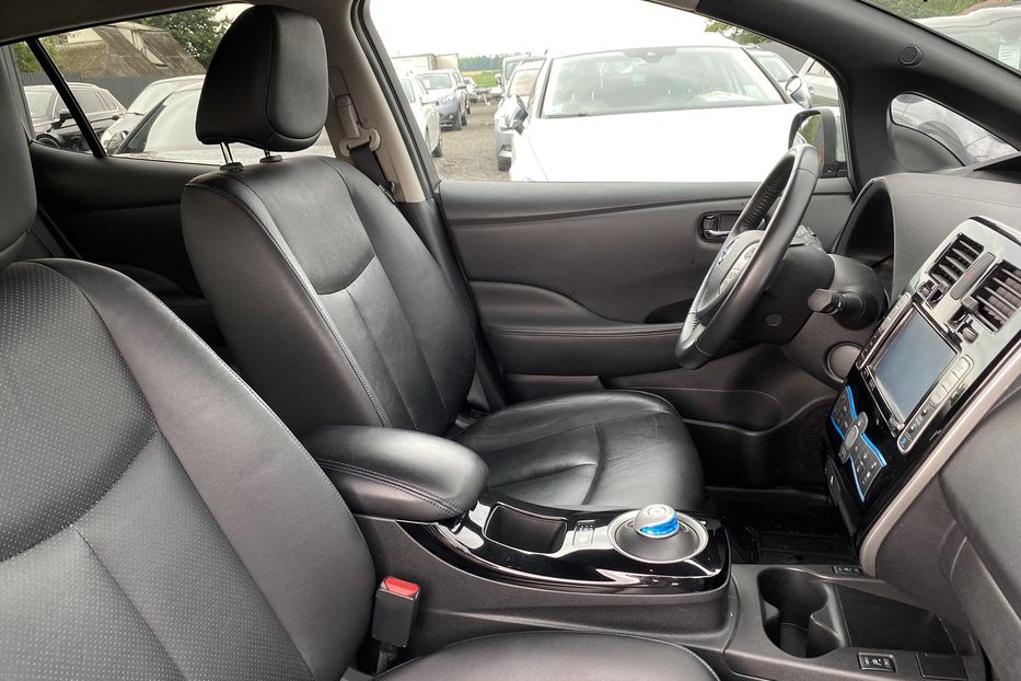 Продам Nissan Leaf 2013 года в Луцке