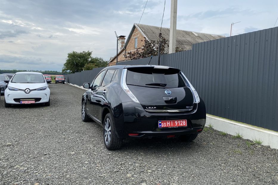 Продам Nissan Leaf 2013 года в Луцке