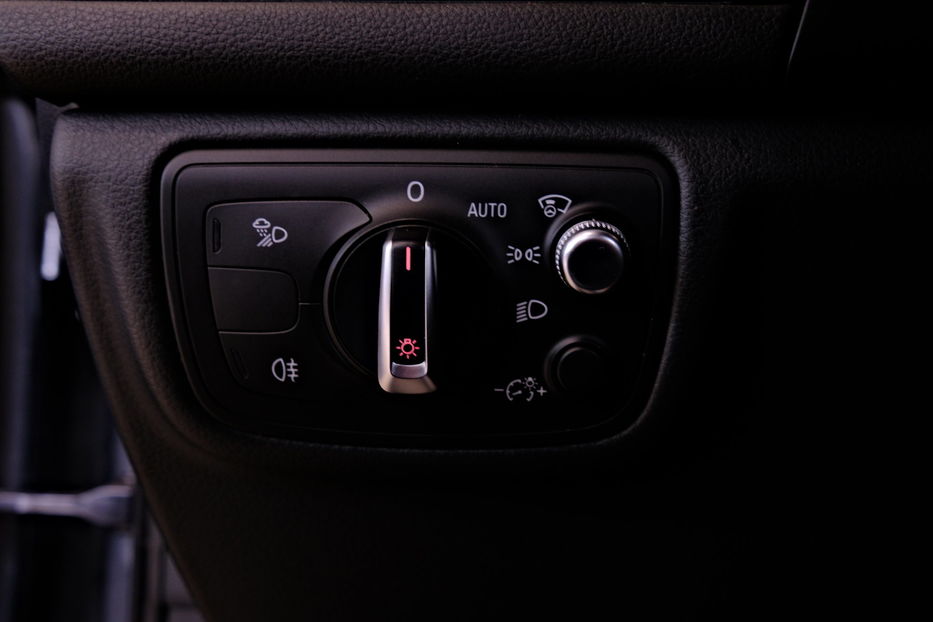 Продам Audi A6 2014 года в Одессе