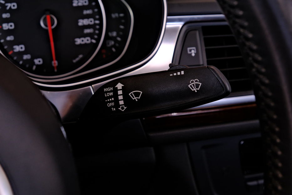 Продам Audi A6 2014 года в Одессе