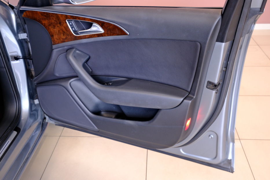 Продам Audi A6 2014 года в Одессе