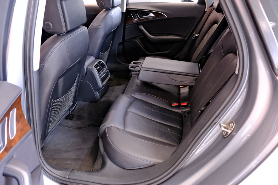 Продам Audi A6 2014 года в Одессе