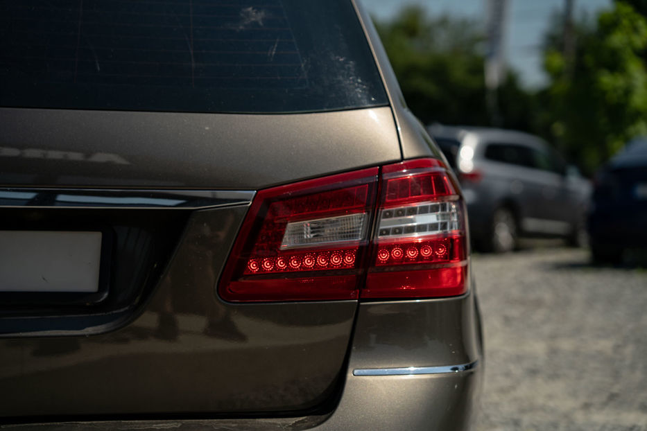 Продам Mercedes-Benz E-Class 200 CDI 2012 года в Черновцах