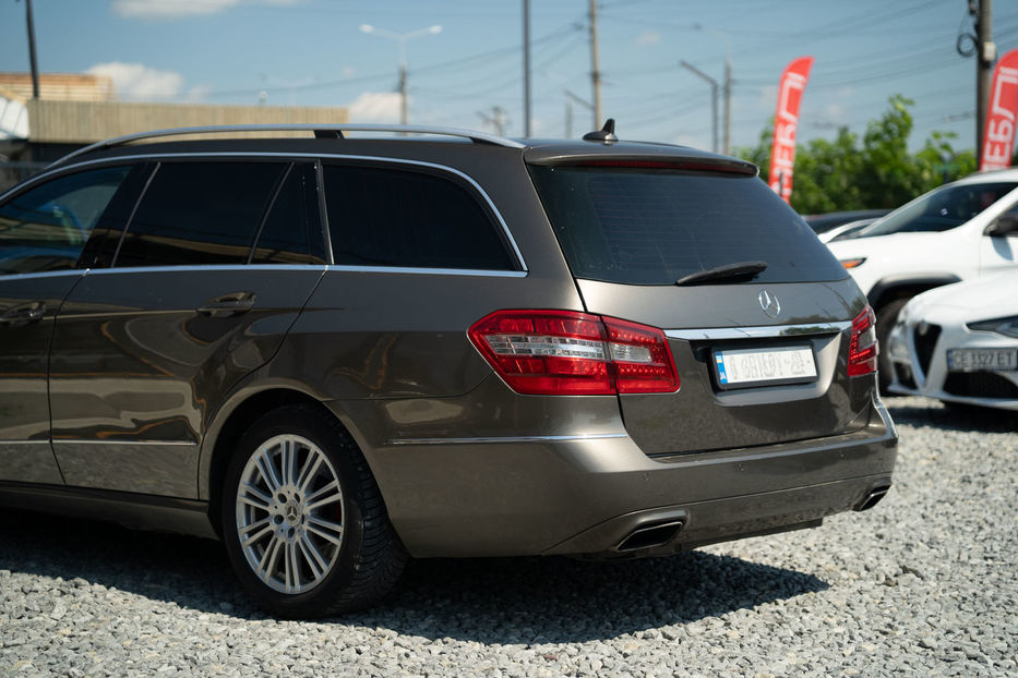 Продам Mercedes-Benz E-Class 200 CDI 2012 года в Черновцах