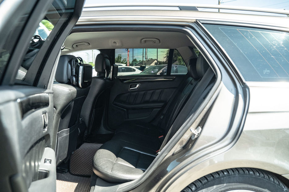 Продам Mercedes-Benz E-Class 200 CDI 2012 года в Черновцах