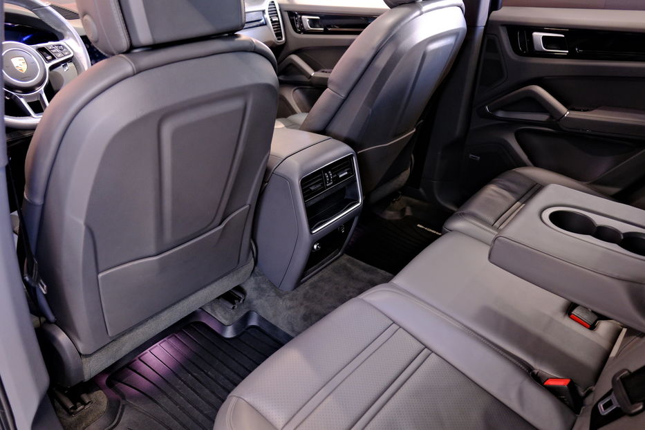 Продам Porsche Cayenne 2020 года в Одессе