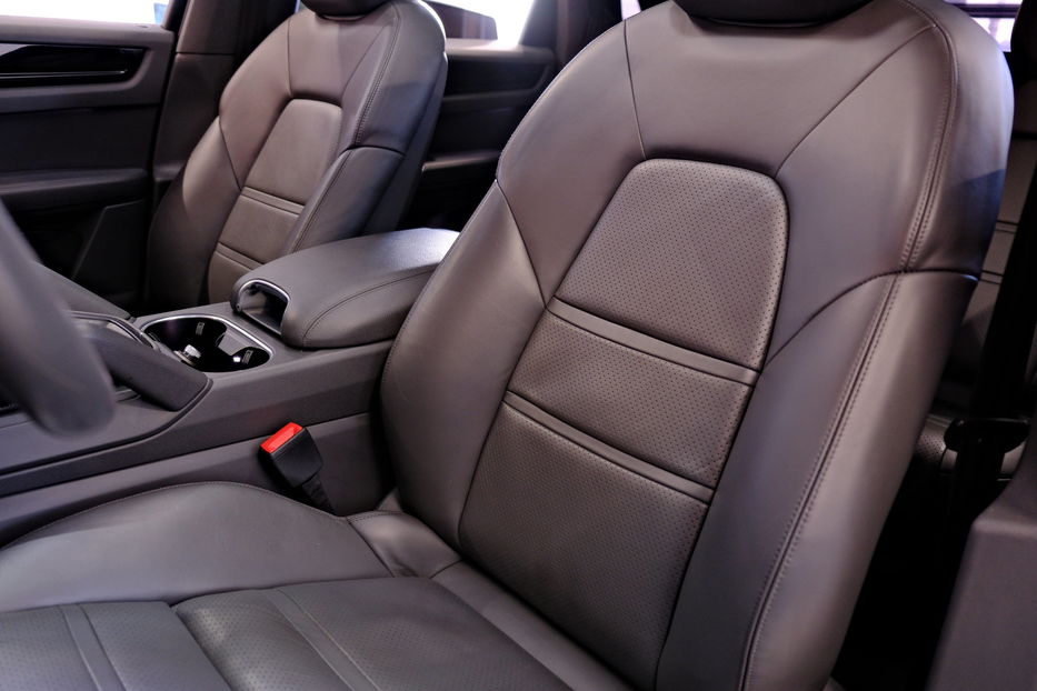Продам Porsche Cayenne 2020 года в Одессе
