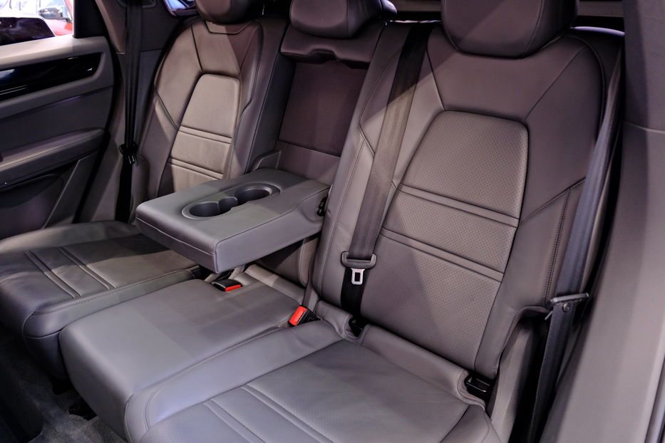 Продам Porsche Cayenne 2020 года в Одессе