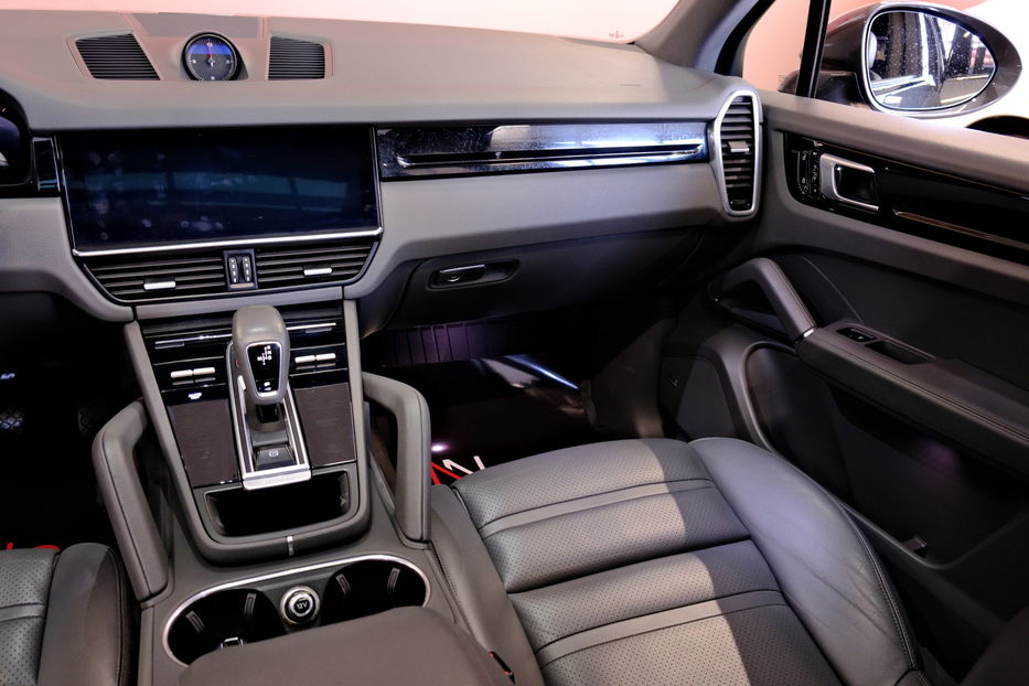 Продам Porsche Cayenne 2020 года в Одессе