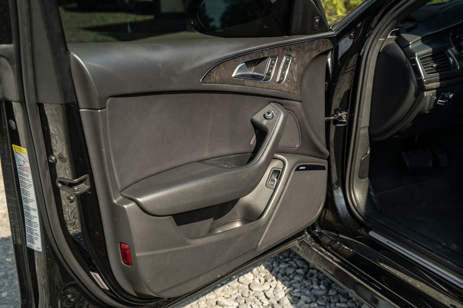 Продам Audi A6 Prestige 2017 года в Черновцах