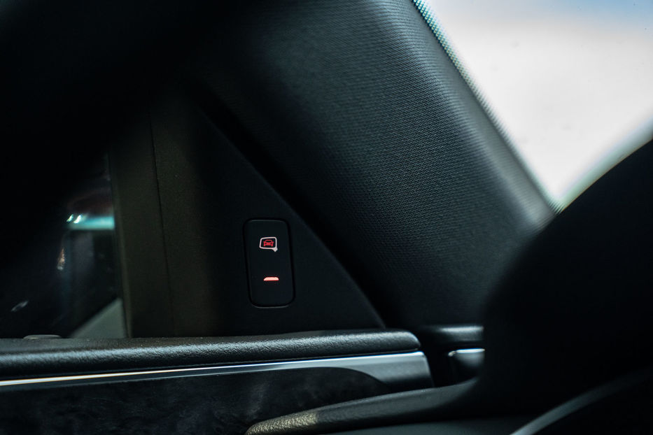 Продам Audi A6 Prestige 2017 года в Черновцах