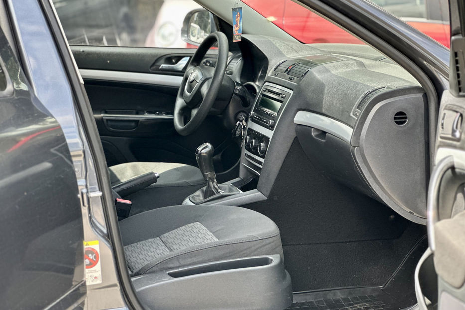 Продам Skoda Octavia A5 2011 года в Киеве