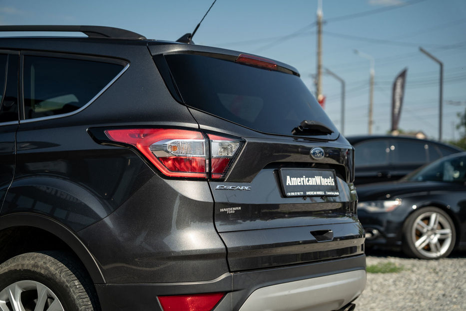 Продам Ford Escape SE 2018 года в Черновцах