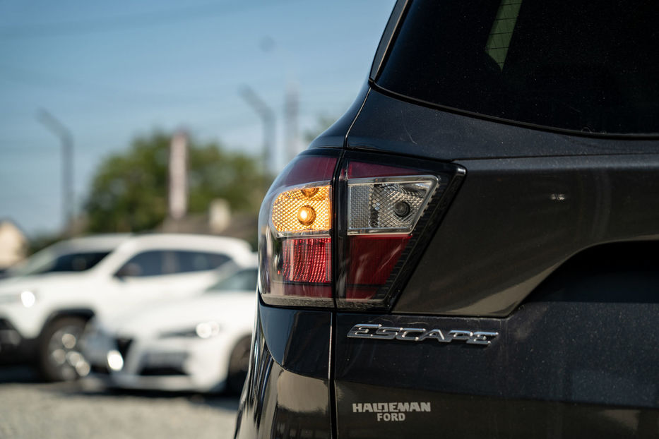 Продам Ford Escape SE 2018 года в Черновцах