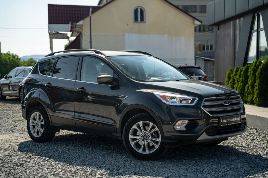 Продам Ford Escape SE 2018 года в Черновцах