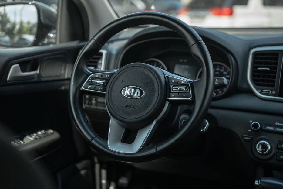 Продам Kia Sportage 2020 года в Черновцах