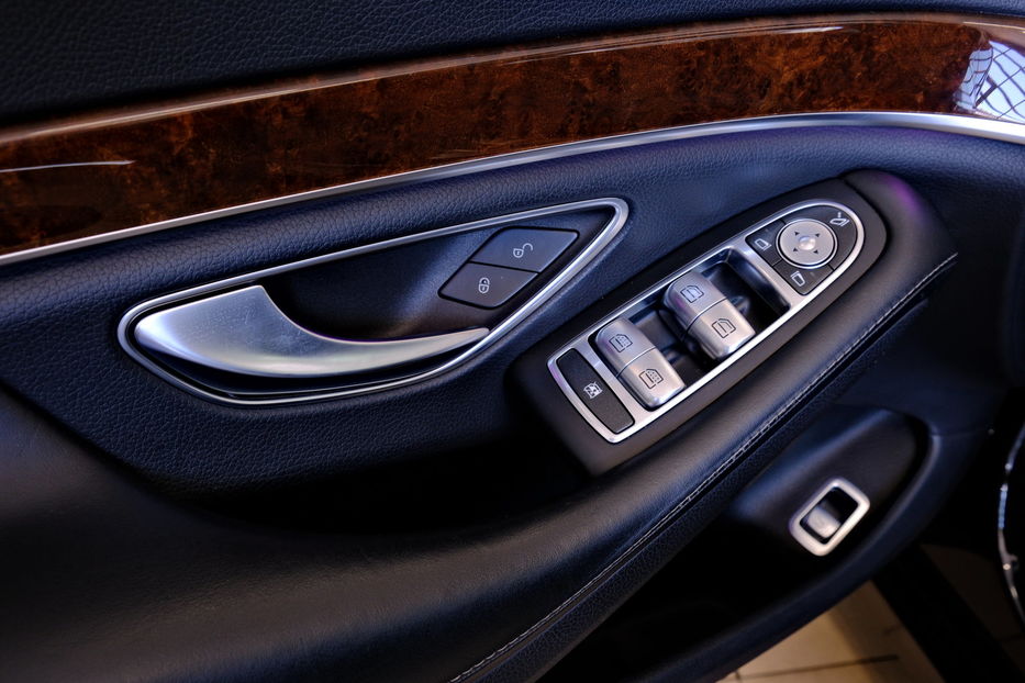 Продам Mercedes-Benz S-Class 2015 года в Одессе