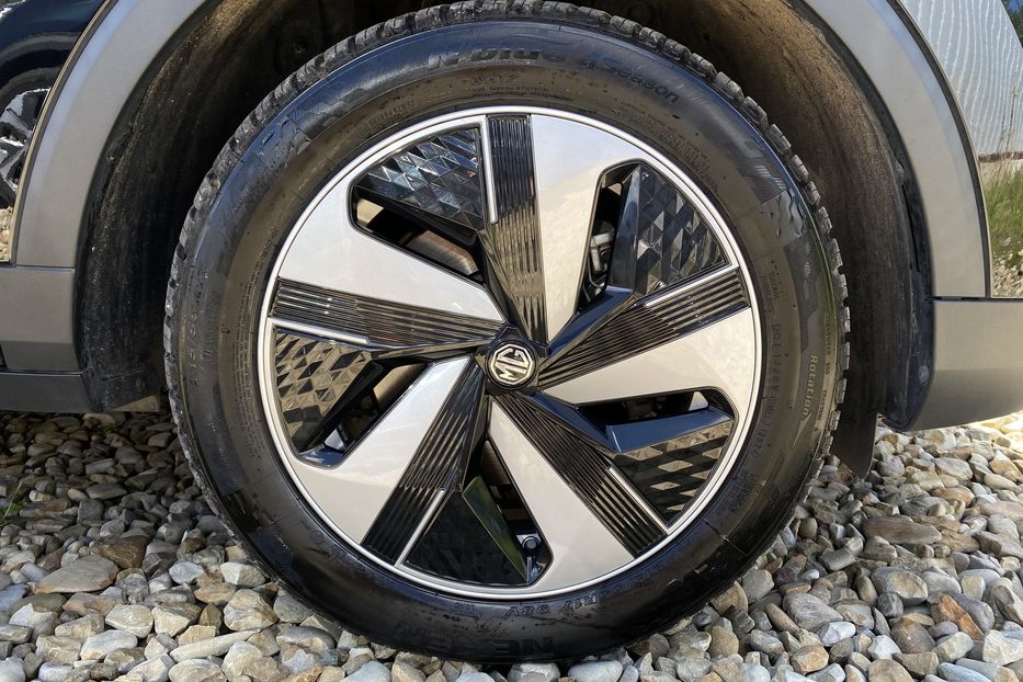 Продам MG 3 ZS EV 51 kWh 130кВт Камера 360 2022 года в Львове