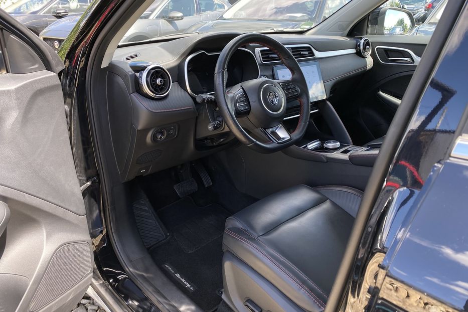 Продам MG 3 ZS EV 51 kWh 130кВт Камера 360 2022 года в Львове