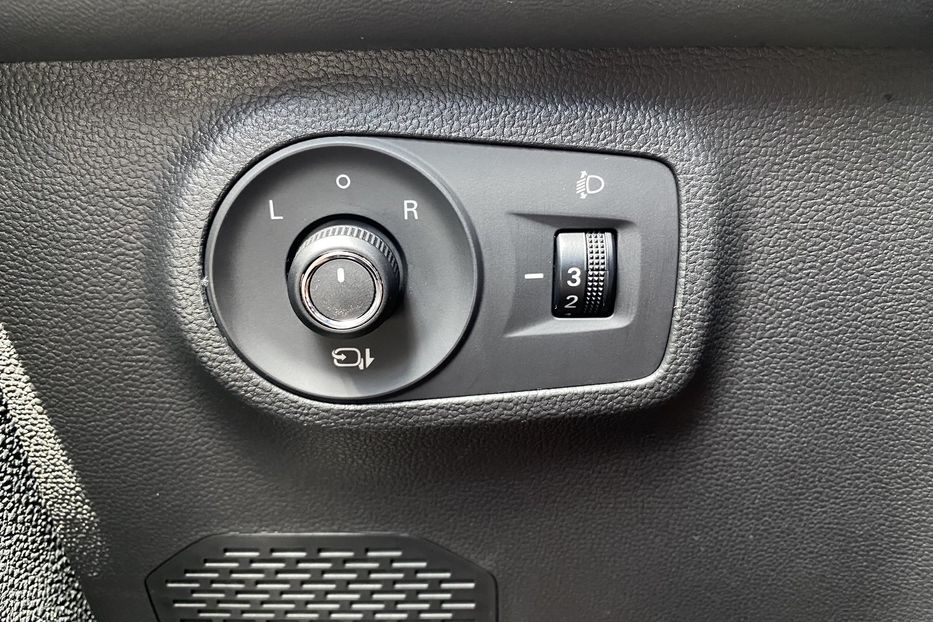 Продам MG 3 ZS EV 51 kWh 130кВт Камера 360 2022 года в Львове