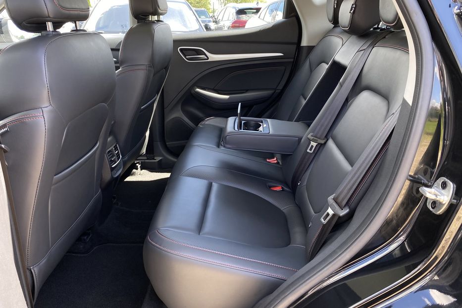 Продам MG 3 ZS EV 51 kWh 130кВт Камера 360 2022 года в Львове