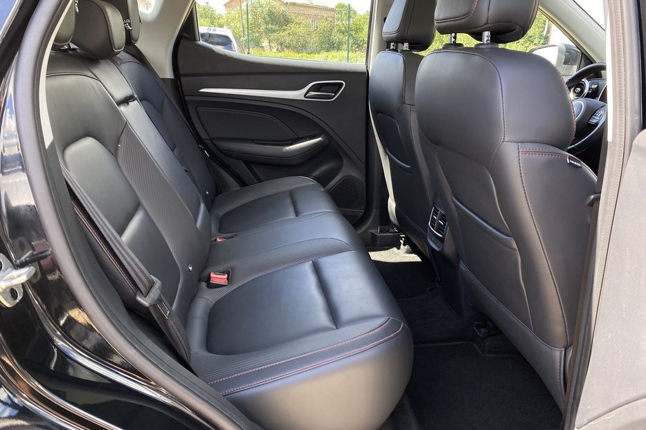 Продам MG 3 ZS EV 51 kWh 130кВт Камера 360 2022 года в Львове