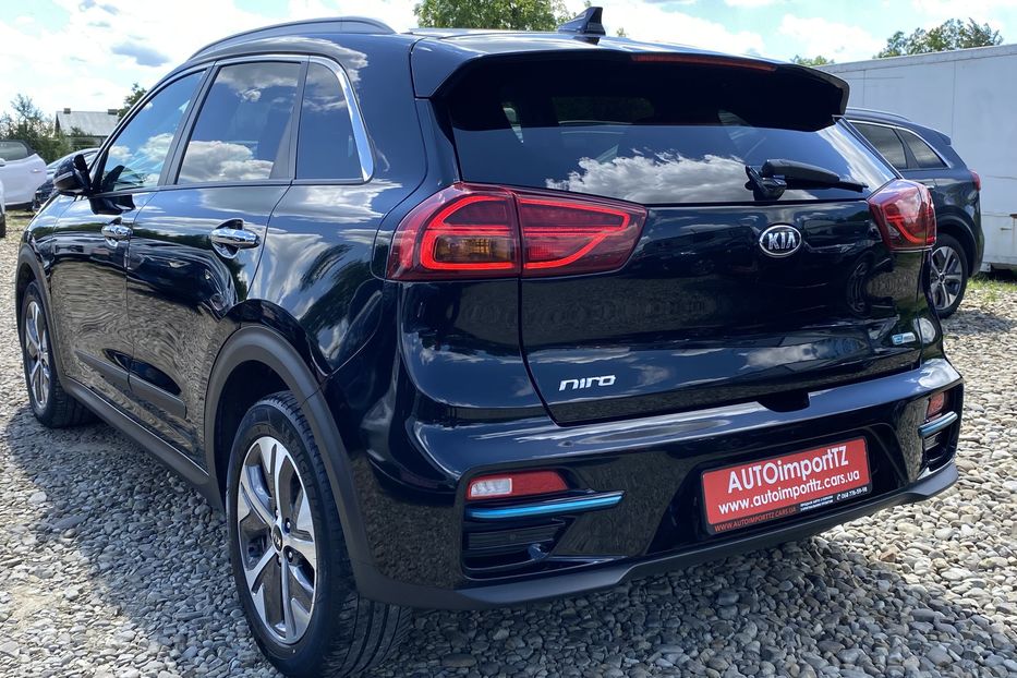 Продам Kia Niro 64 кВт Макс. комплектація 2021 года в Львове