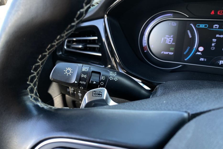 Продам Kia Niro 64 кВт Макс. комплектація 2021 года в Львове