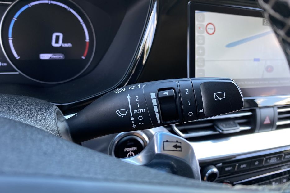 Продам Kia Niro 64 кВт Макс. комплектація 2021 года в Львове