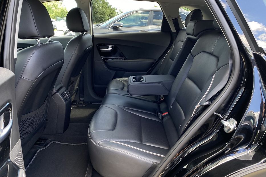 Продам Kia Niro 64 кВт Макс. комплектація 2021 года в Львове