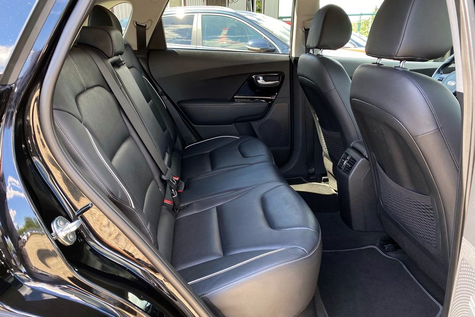 Продам Kia Niro 64 кВт Макс. комплектація 2021 года в Львове