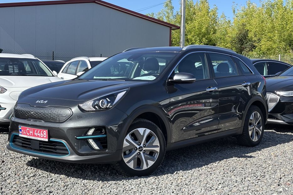 Продам Kia Niro 64квт 2022 года в Львове