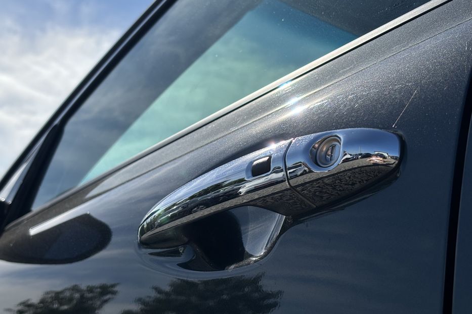 Продам Kia Niro 64квт 2022 года в Львове