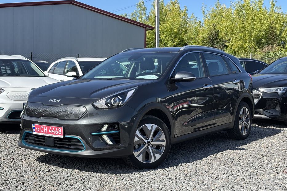 Продам Kia Niro 64квт 2022 года в Львове