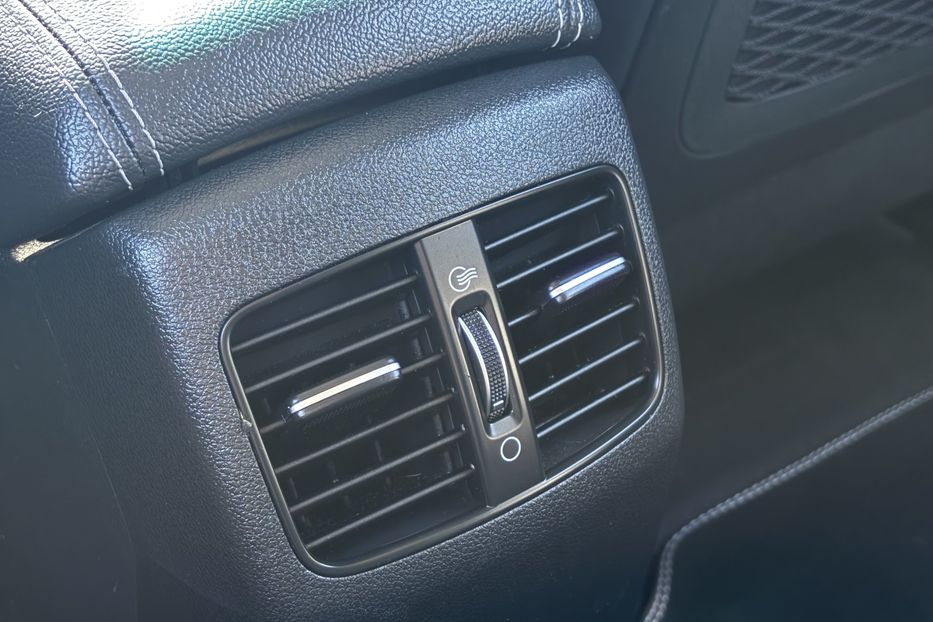 Продам Kia Niro 64квт 2022 года в Львове