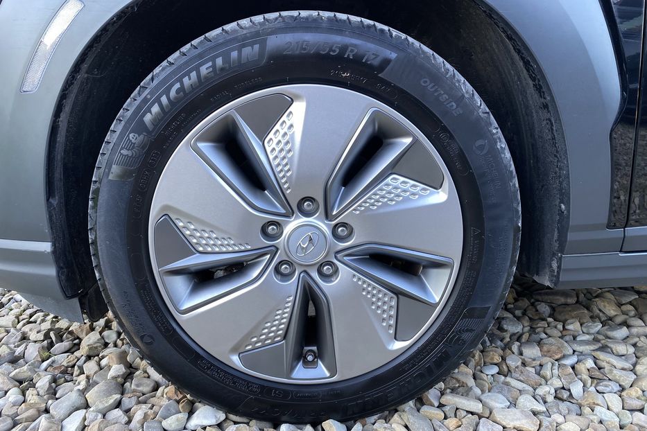 Продам Hyundai Kona 64кВт. Premium. ЗАРЕЗЕРВОВАНО 2021 года в Львове